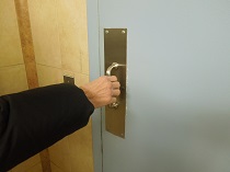 Door Handle Germs