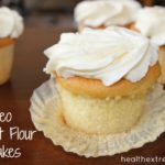 Vanilla Paleo Cupcakes Recipe (gluten-free and dairy-free) - These delicious paleo cupcakes are soft, moist and fluffy.
