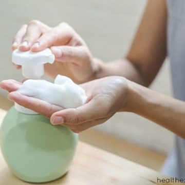 All Natural DIY Foaming Hand Soap - Made with only 3 ingredients. Easy and inexpensive to make this DIY foaming hand soap!