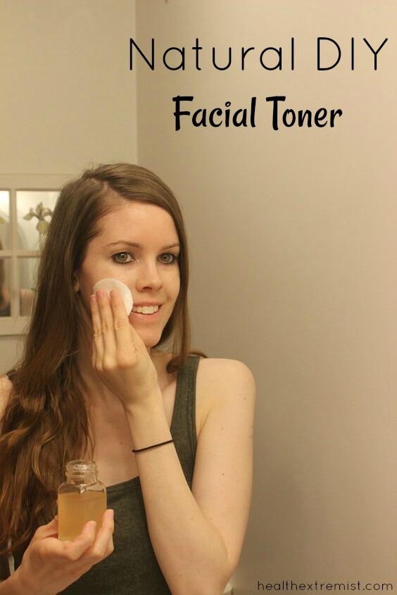 DIY Natural Facial Toner - for acne prone skin. Removes dirt and oil, minimizes pores and prevents breakouts