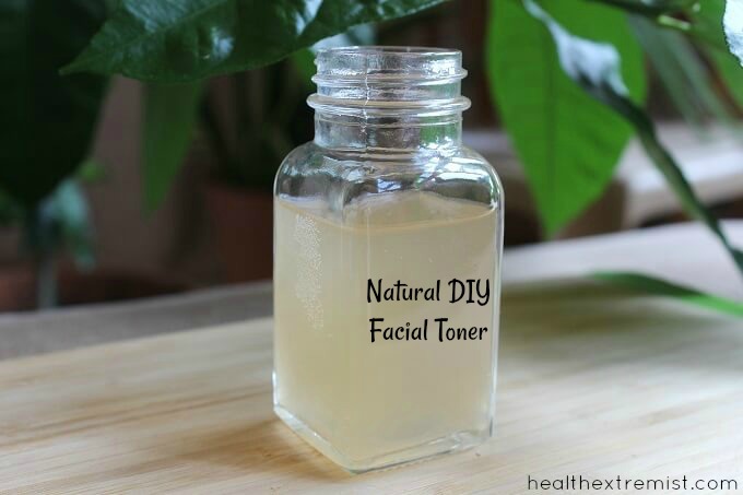 All Natural DIY Facial Toner for Acne Prone Skin - Helps minimize pores, removes oil and prevents breakouts