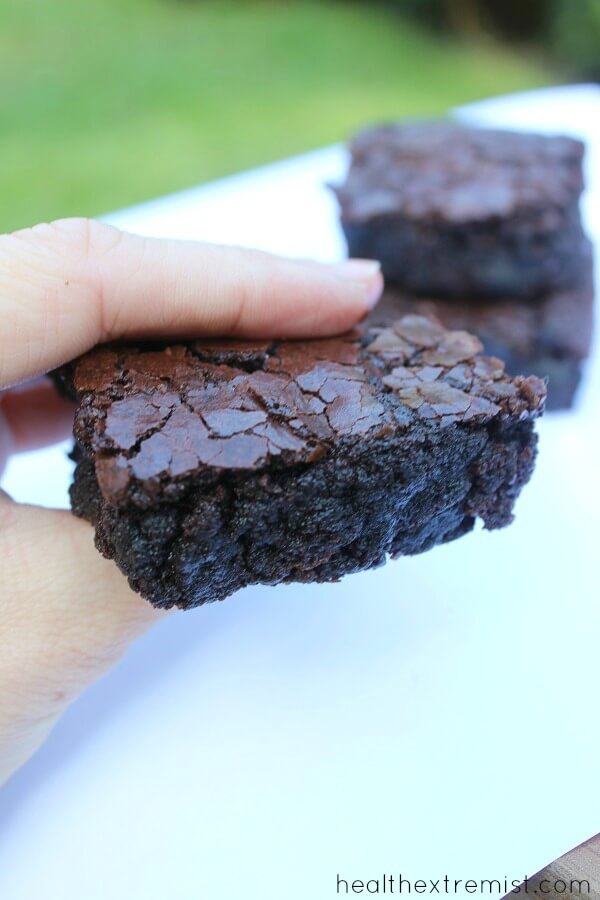 Easy to Make Flourless Brownies - This recipe for flourless brownies contains just 5 ingredients. The brownies are gluten free, grain free, dairy free, and paleo.